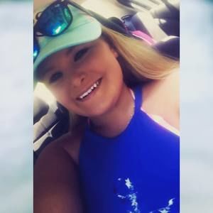 Meet your Posher, Brianna